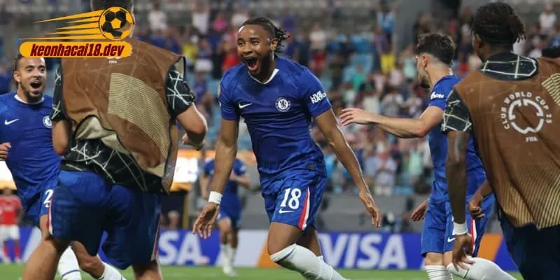 Hiệp một căng thẳng khi chelsea gặp “tường thành” benfica